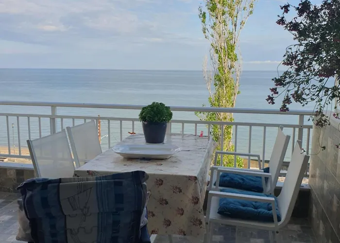 Apartament House Thalassa Peraía
